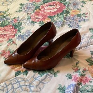 Charles Jourdan Rich Brown Leather Heels